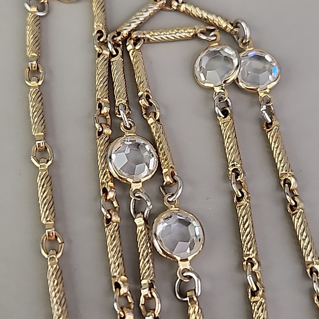 Vintage Open Bezel Necklace Clear Glass Bar Link Gold Tone Spiral 36″