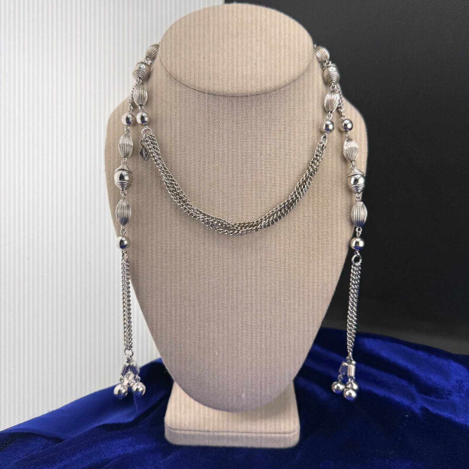 Vintage Sarah Coventry Lariat Necklace Silver Tone 36”