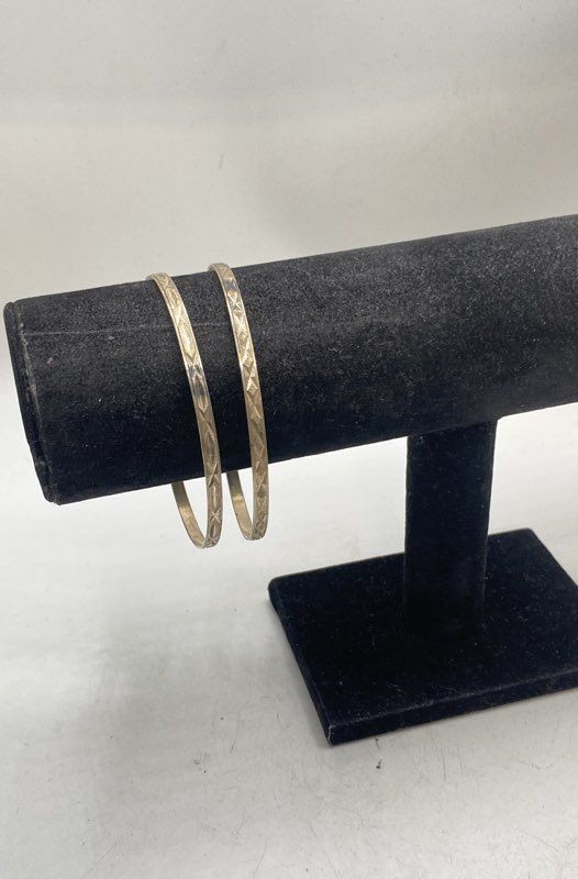 Sterling Silver 925 Diamond Cut Bangle Bracelets Set of 2 8.5″ 14.3g