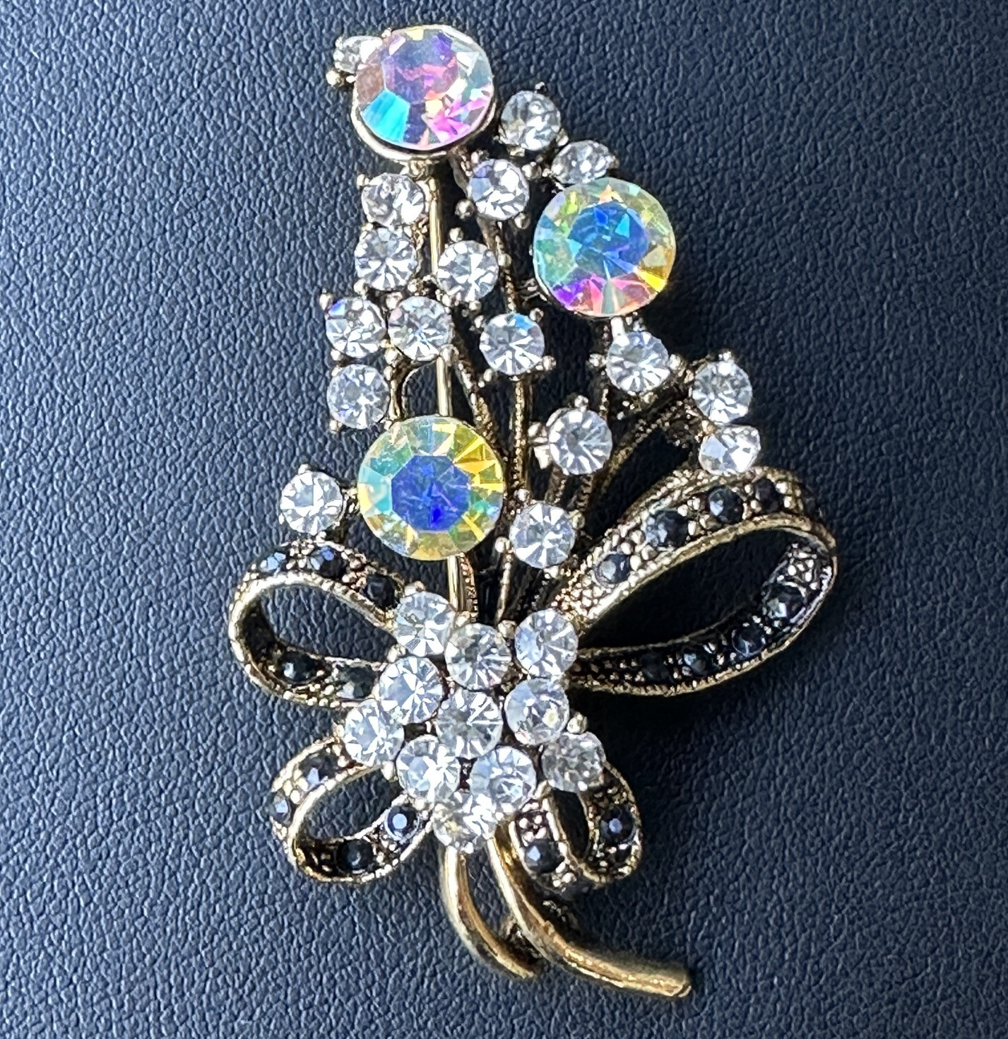 Artisan MCM Brooch Pin 2.25 Inch Flower Bouquet Ribbon Black AB Rhinestones Gold
