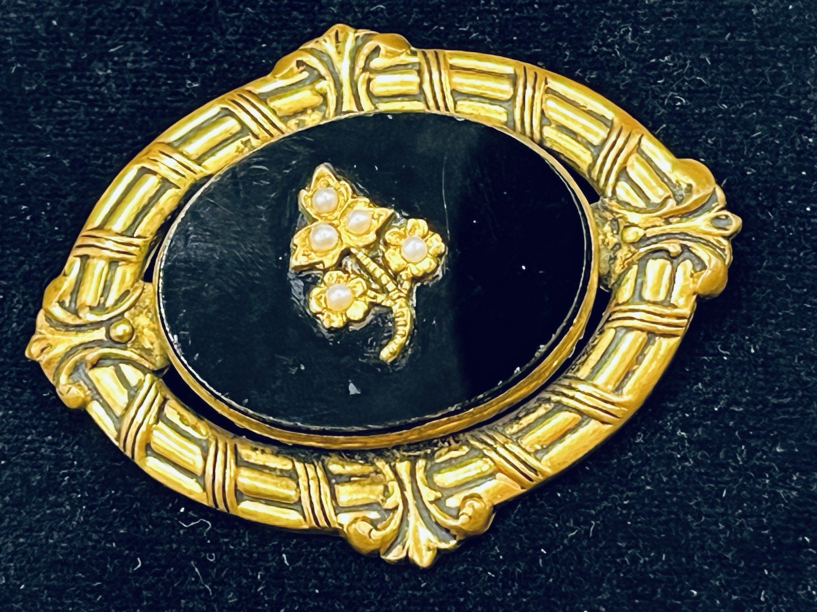 Victorian/Mourning Style VTG. Repousse Brass Black Glass Brooch Faux Pearl 2 1/8