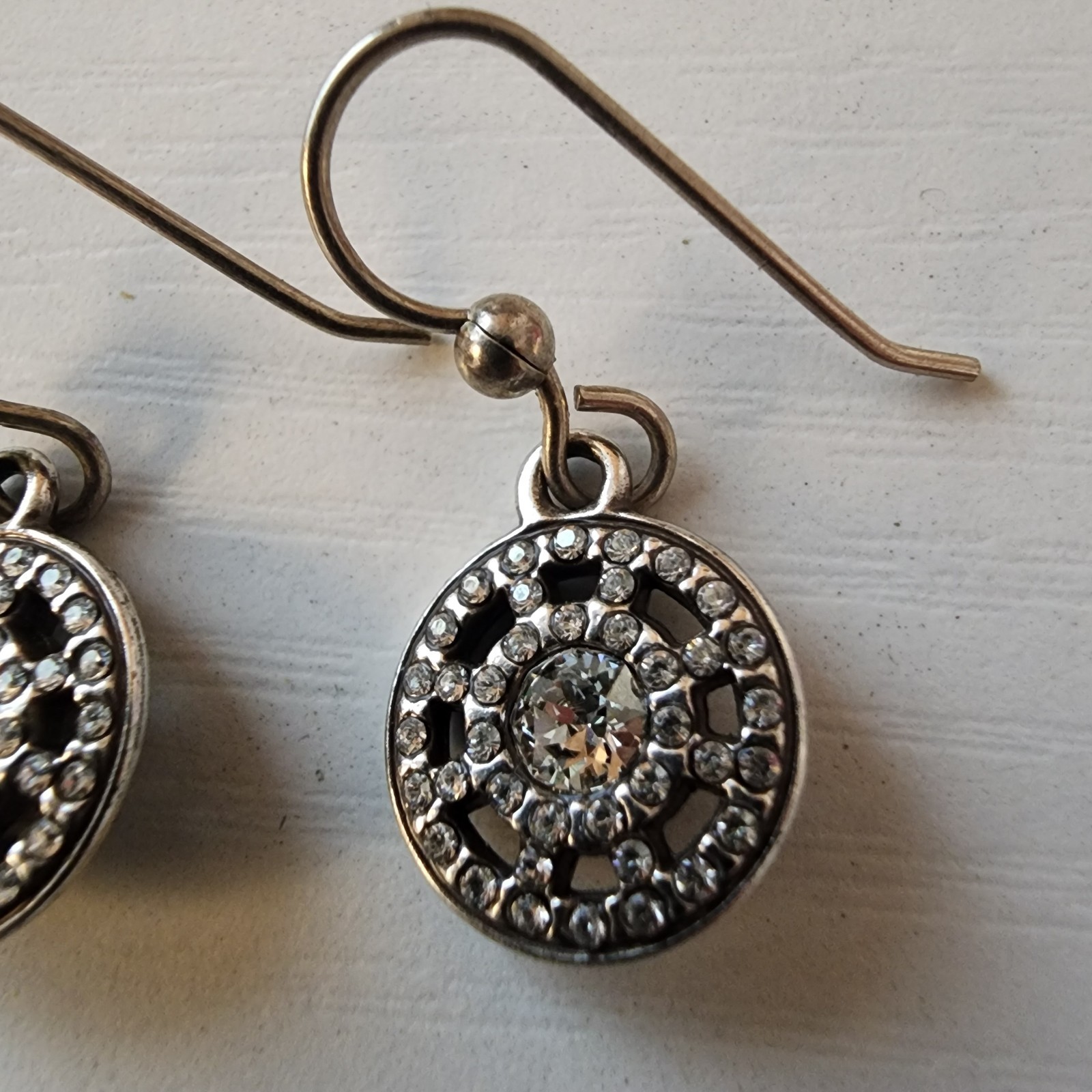 Vintage Fancy Women’s Earrings Silver Toned With Rhinestones Faux Center Diamond