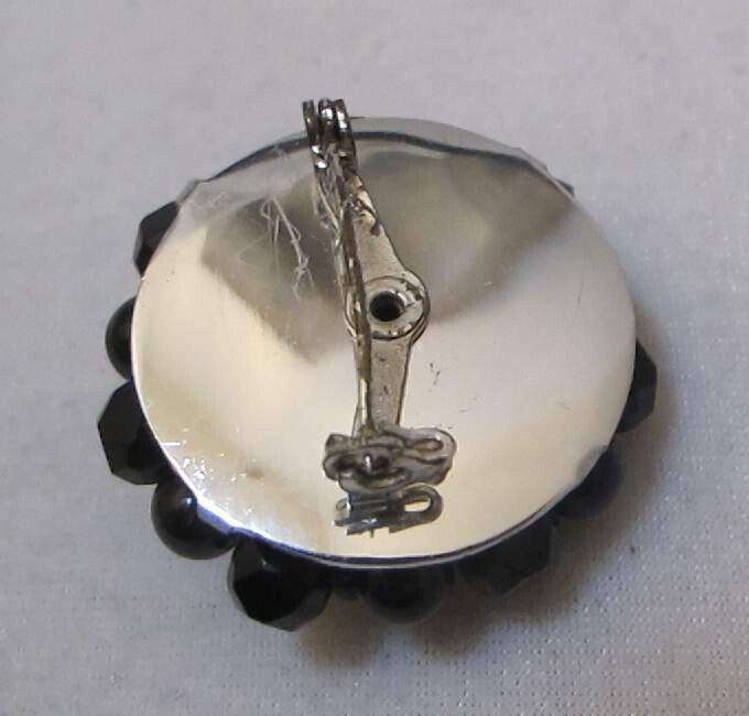 Vtg Black Faceted & Round Glass Beads Cluster Brooch No Metal on Front