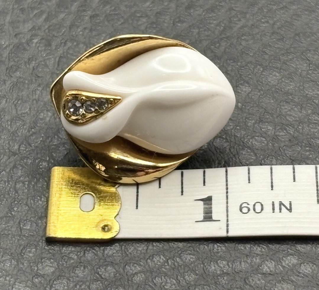 Vtg KJL Kenneth Jay Lane For Avon White Lucite Rose Bud Rhinestone Earrings