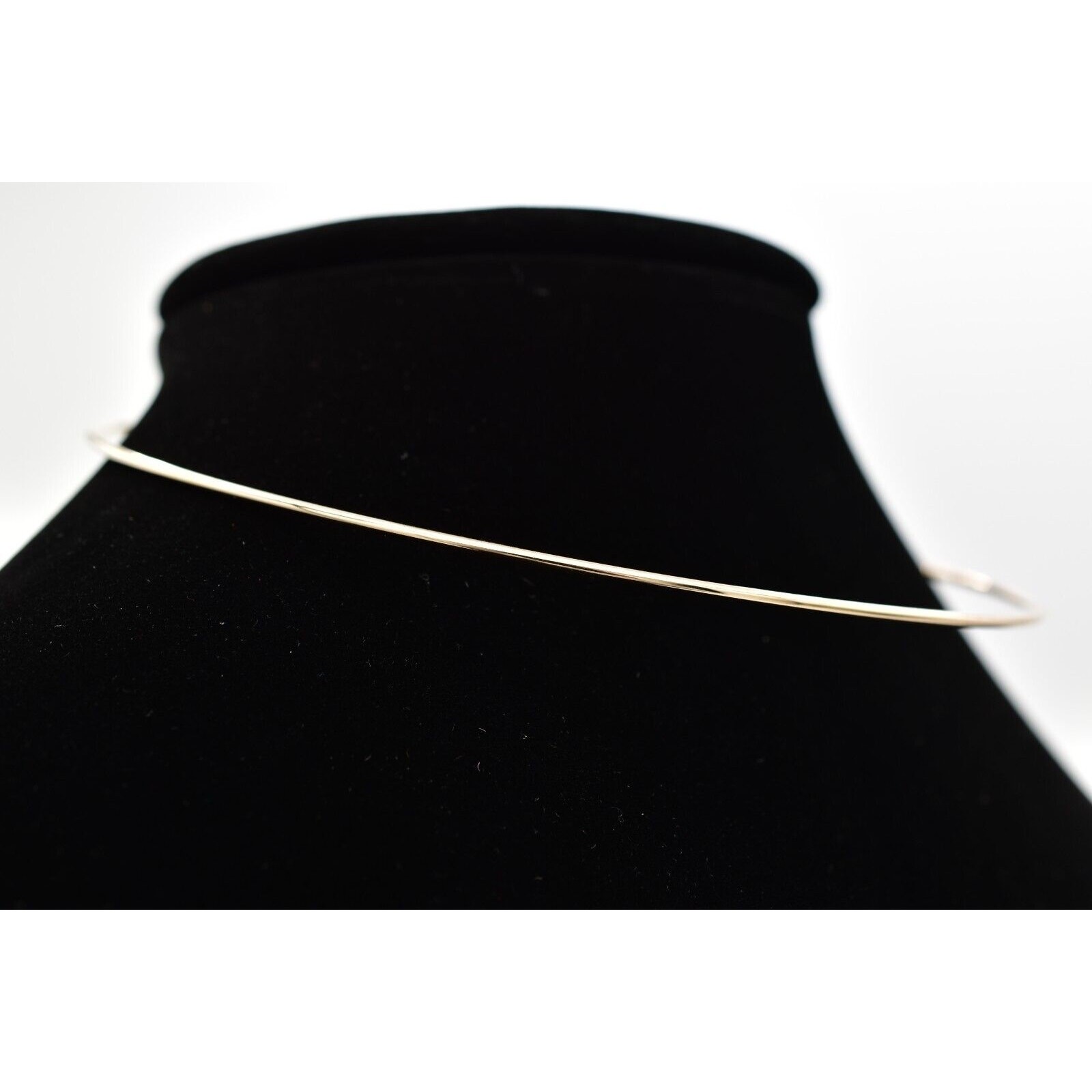 Vintage Choker Necklace Simple Wire Collar Shiny Gold Metal Round NOS 1980s W1
