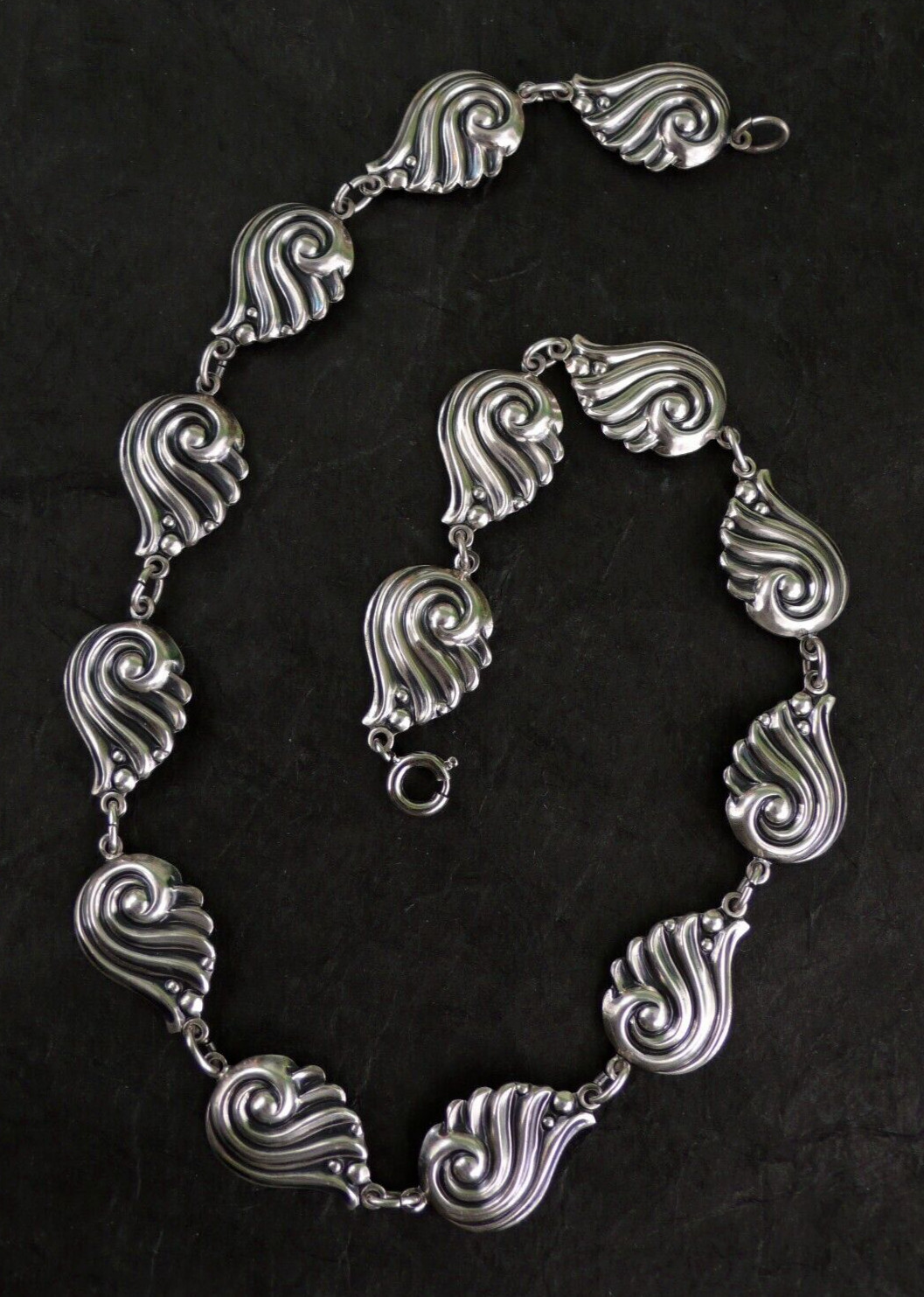 VINTAGE DANECRAFT STERLING SILVER DECO SWIRL LINK NECKLACE 19.5 Grams 15″ L x 1″