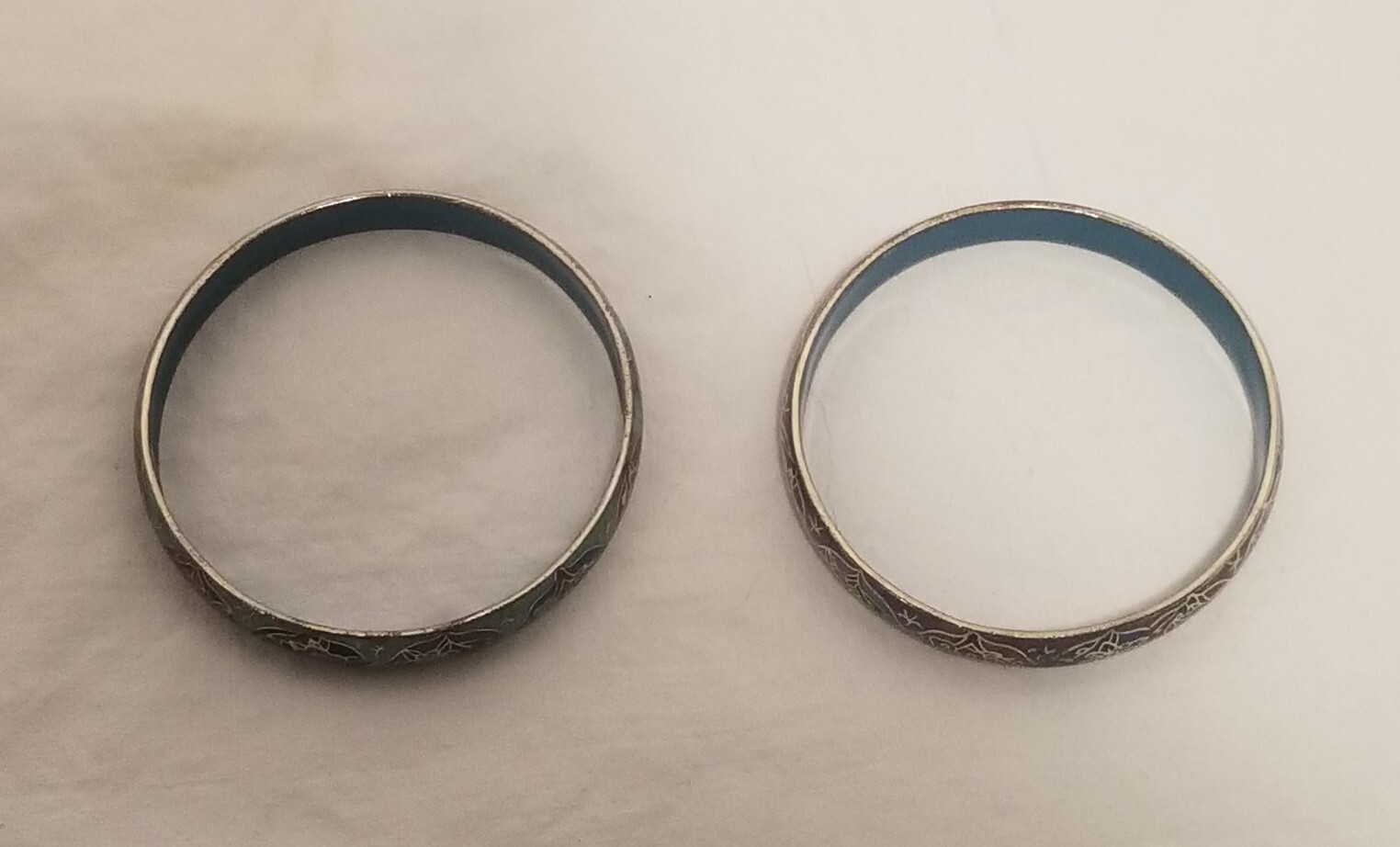 Vintage Chinese Cloisonne Enamel Flower Bangle Bracelet Lot (2) Beijing