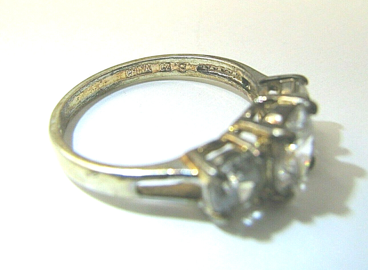 GOLD PLATED STERLING SILVER RING THREE CZ CUBIC ZIRCONIA 3 IDEAL ROUND CUT Sz 8