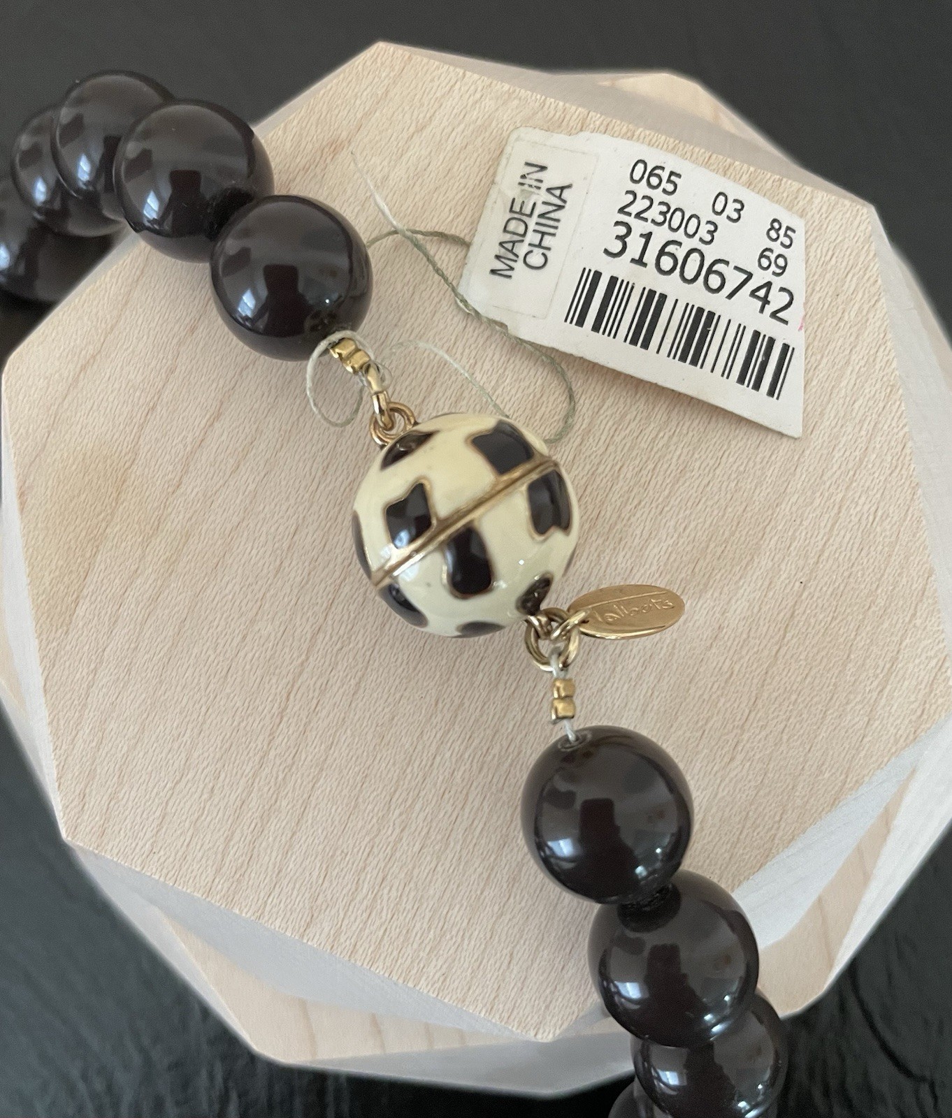 Chunky Brown Bead Vintage Talbots Gold-tone Magnetic Clasp NecklaceFor Women
