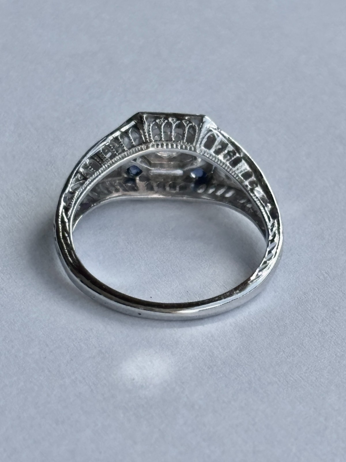 Vintage 14k white fold diamond and sapphire art deco filigree ring