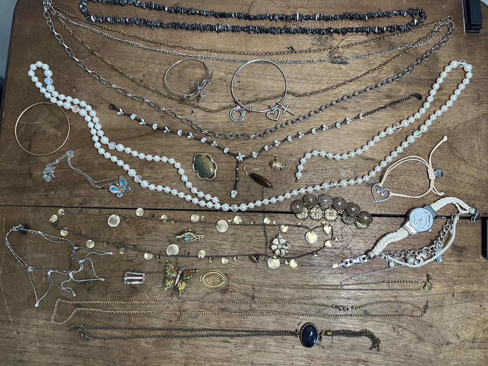 1 lb 3 oz Vintage Costume Jewelry Lot
