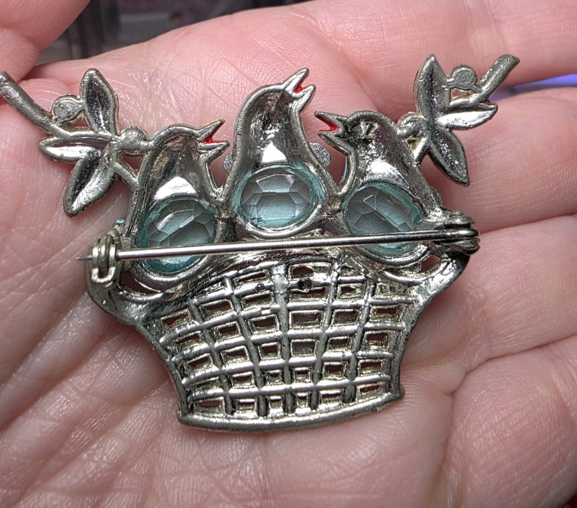 Enameled Three Birds in Basket Figural Vintage 1930’s Brooch