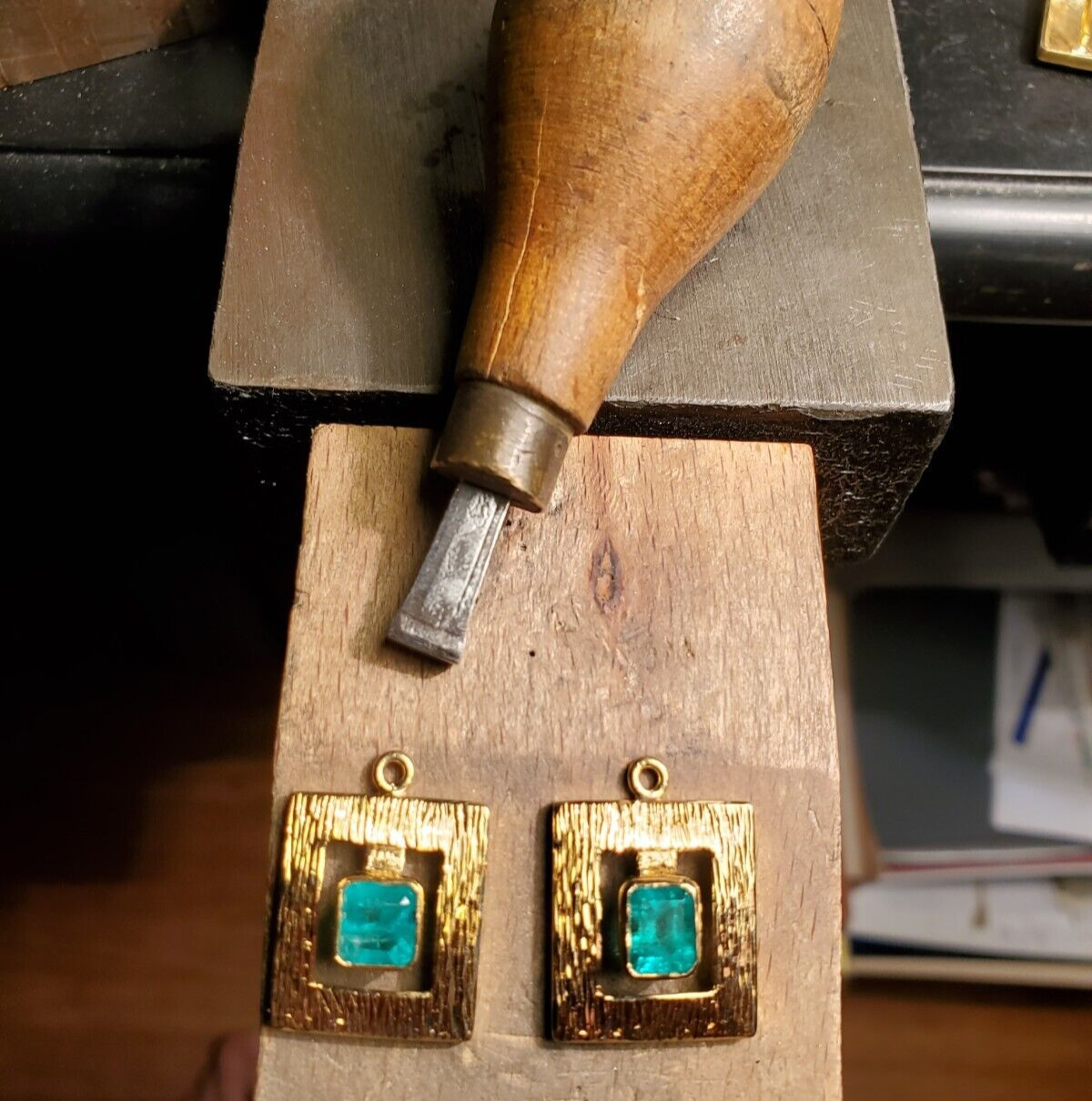 Original EARTH MINED EMERALD Deco Design Earrings Vintage Style Dangles 14K GOLD