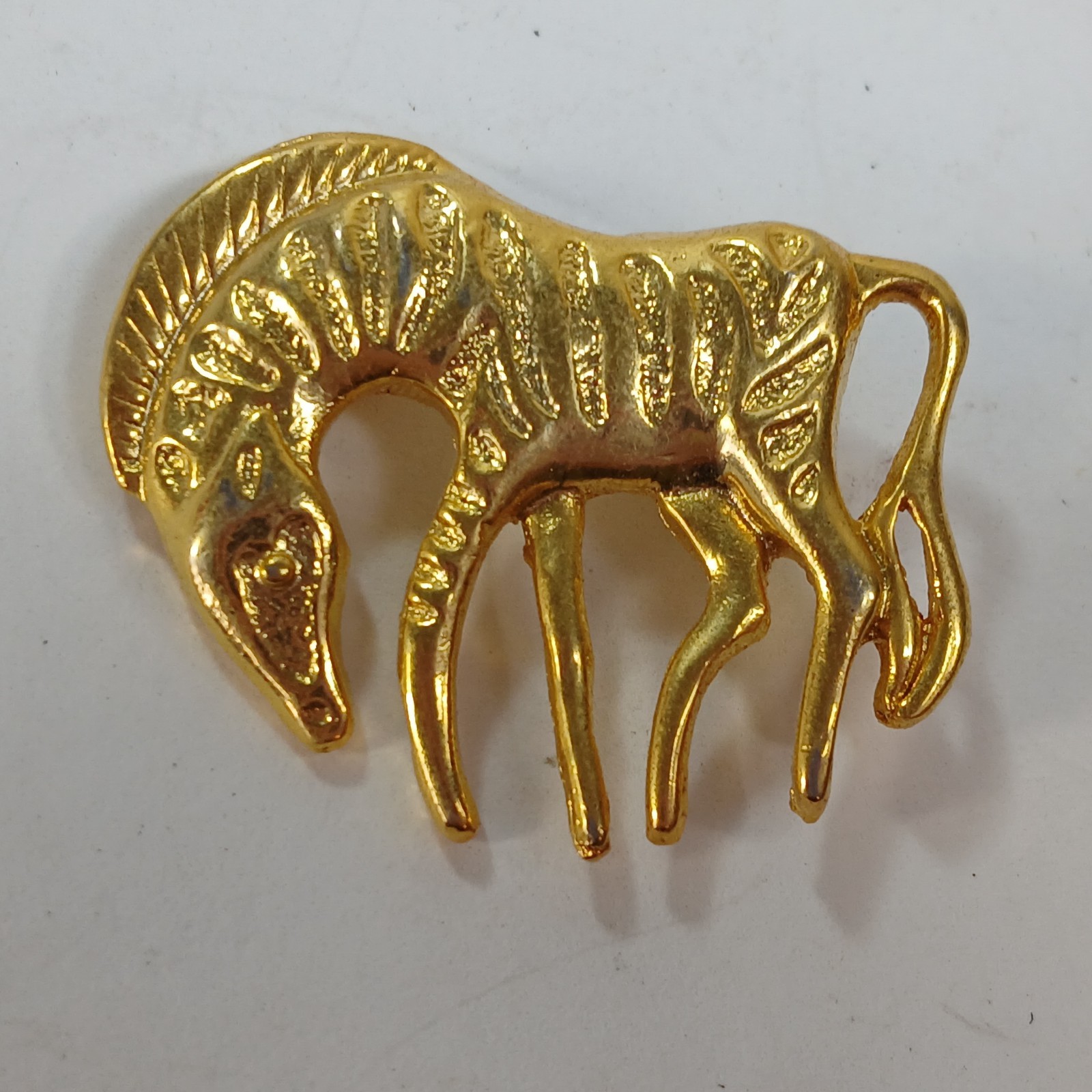 Vintage Brooch Pin Gold Tone Zebra Animal 2″