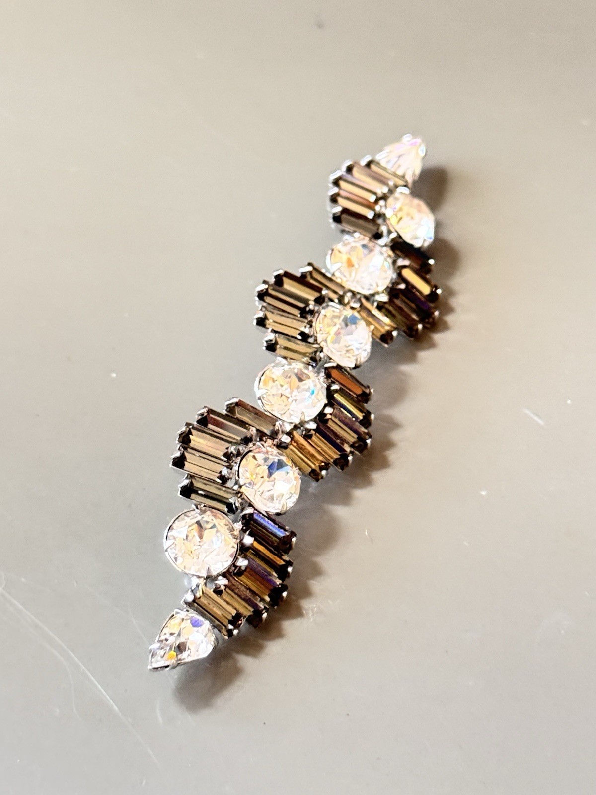 Vintage Signed HATTIE CARNEGIE Gray & Clear Crystal Brooch & Earring Set