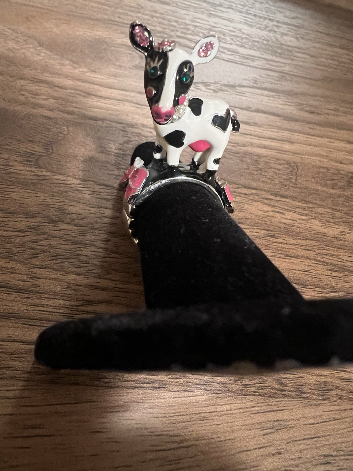 Betsey Johnson Cow Ring Sz 6 – Rare- 15