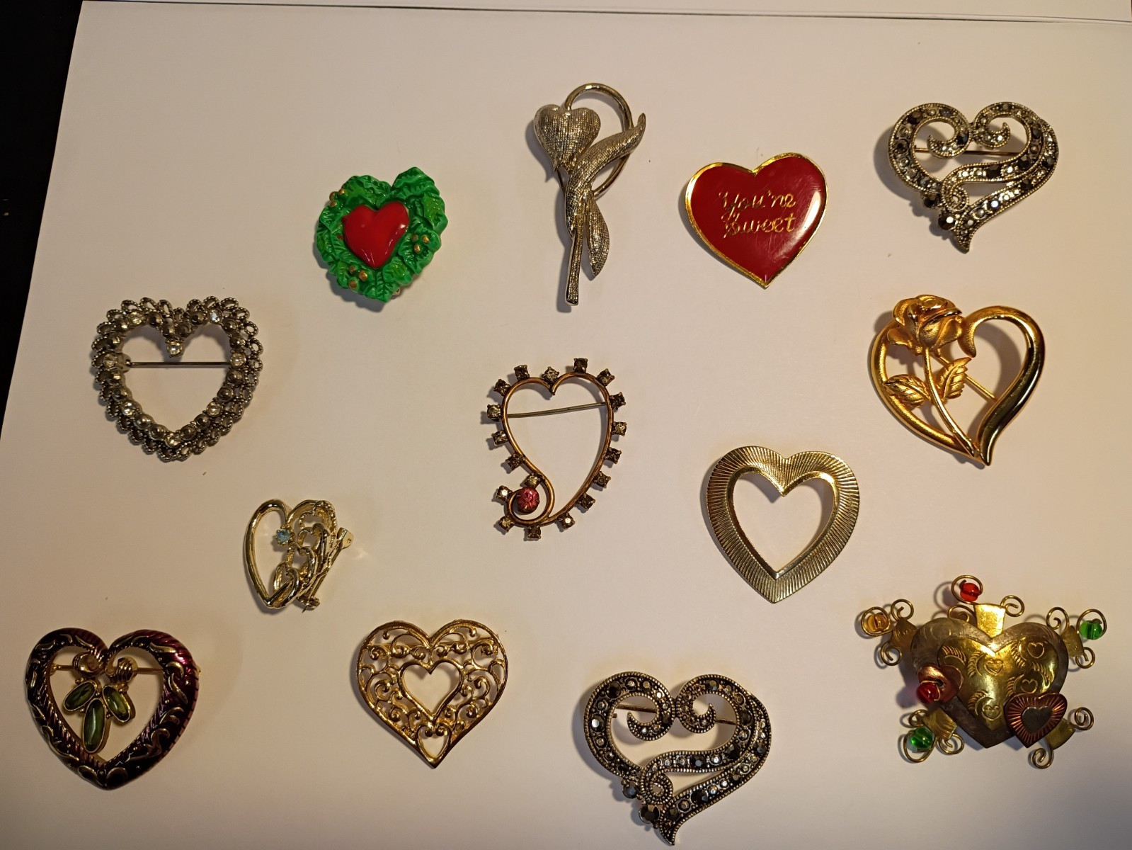 Women’s Heart Brooches ! Mixed Lot (13pc) Enamel Rhinestone Gold/Silver