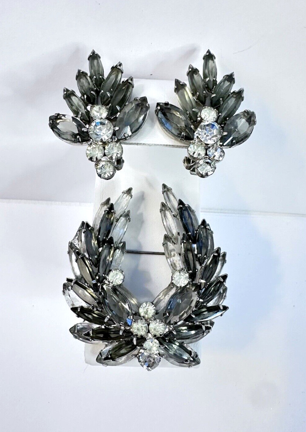 VNTG Juliana Silver Tone Icy Light Dark Grey Navette Rhinestone Brooch Earrings