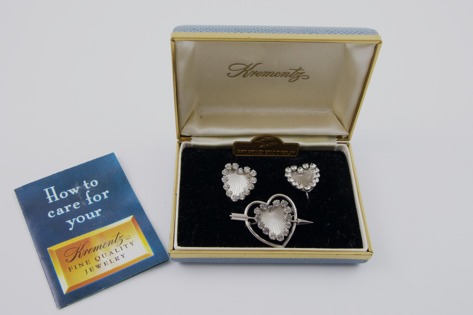 Krementz 14Kt Rolled Gold Overlay Rhinestone Heart & Arrow Brooch & Earring Set