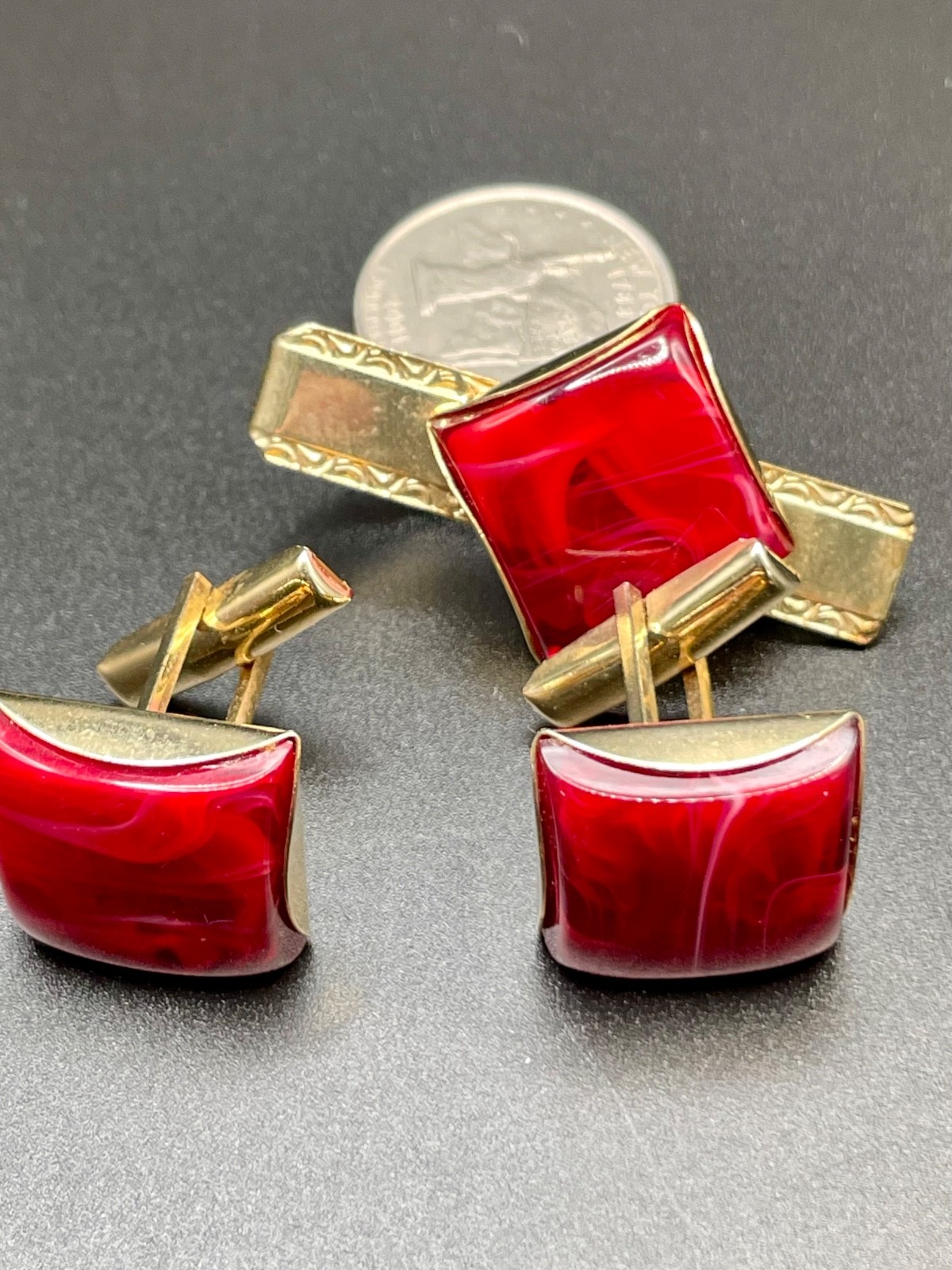 Vintage Gold Tone Red Lucite Thermoplastic Cufflinks Tie Bar Set MCM