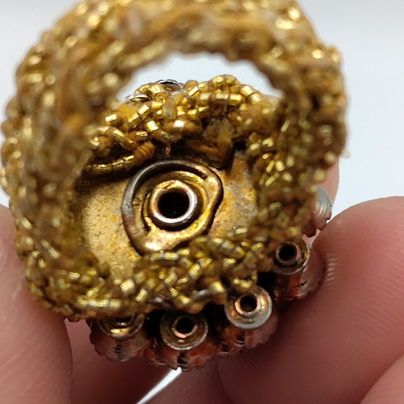 Vintage Dome Ring Green Rhinestone with Woven Stretch Golden Band