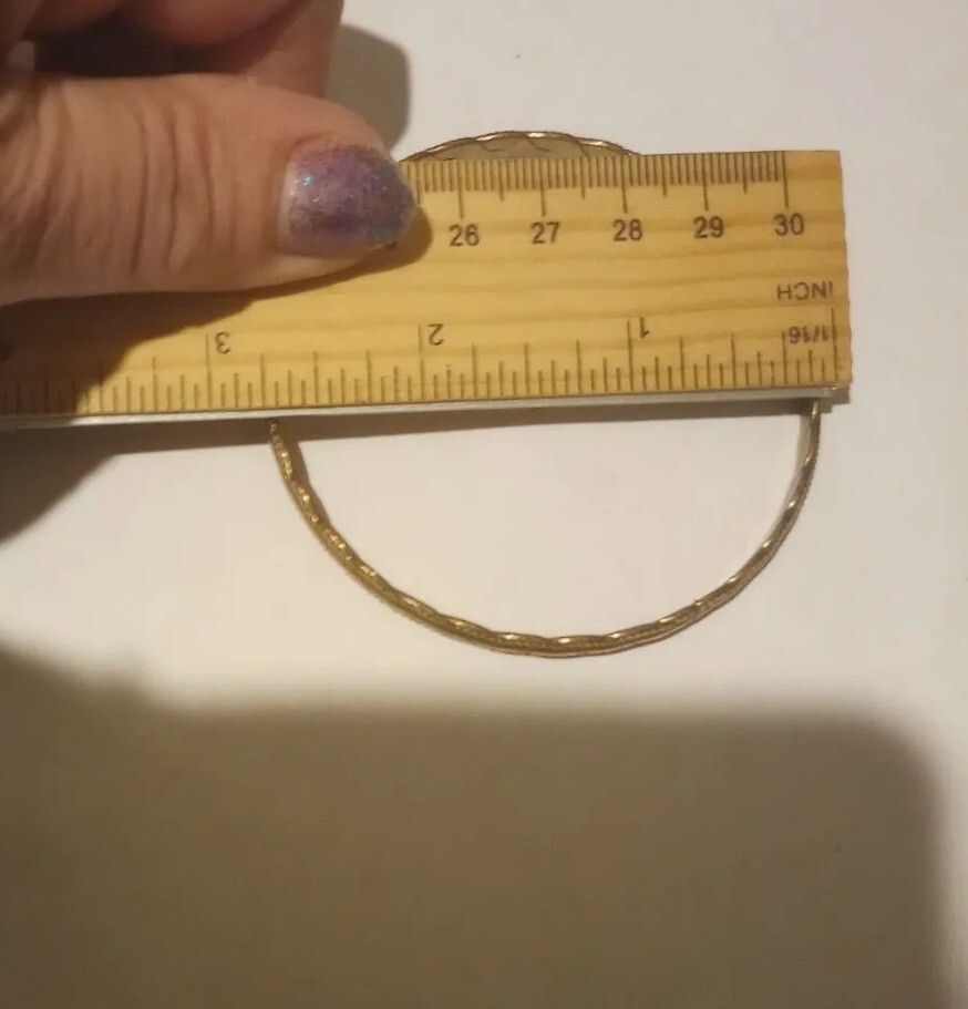 Unknown metal untested unique designed bangle bracelet