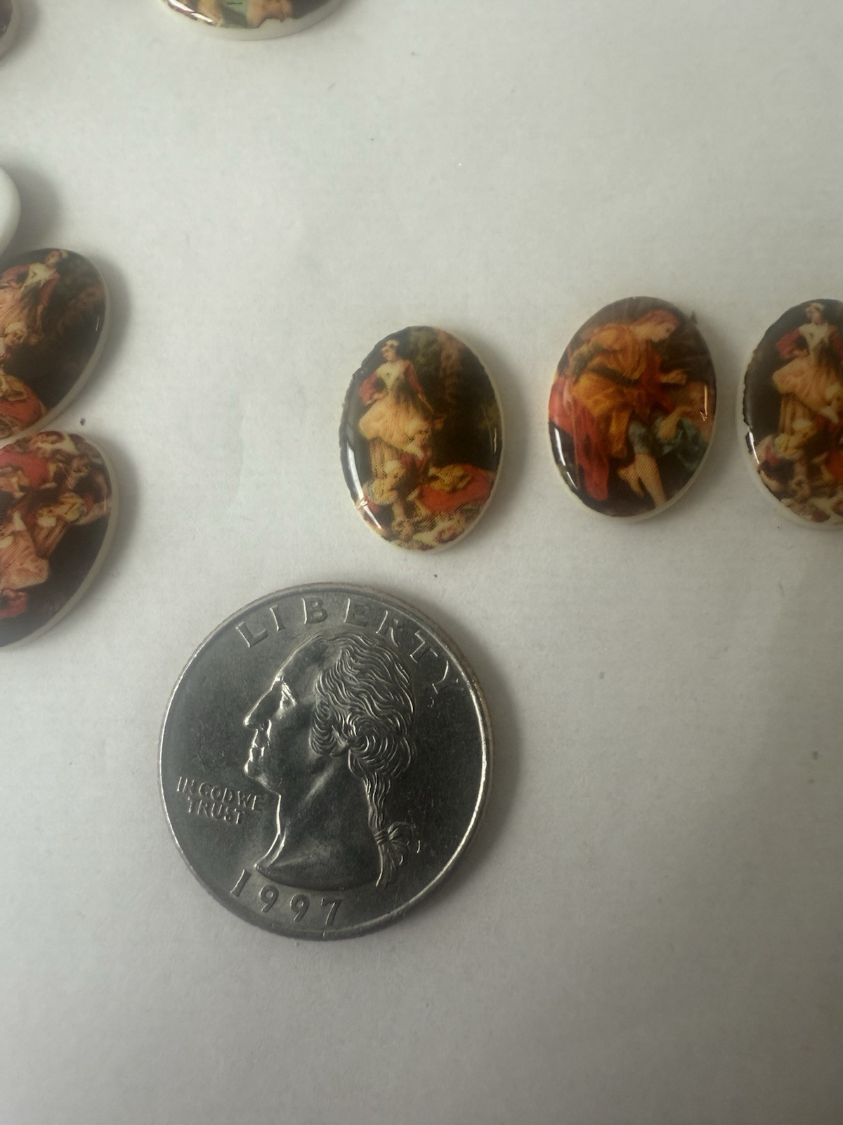 18×13 Mm (Vintage) Plexi Round FlatBack Love Scenes ) 30 Pcs