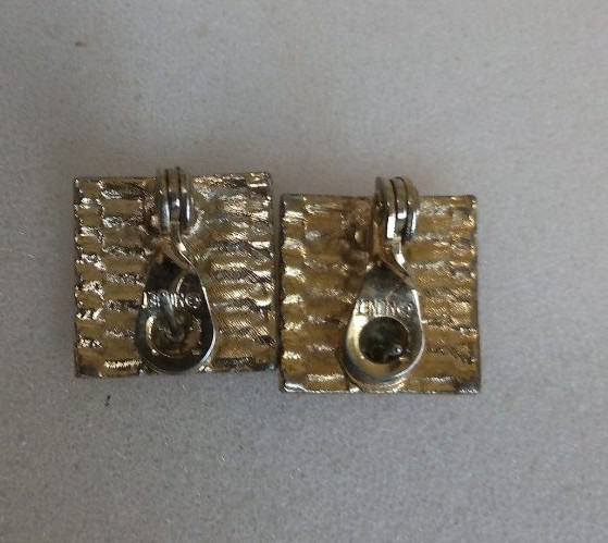 Monet Gold Tone Clip On Earrings Rectangle Vintage Costume Jewelry E17