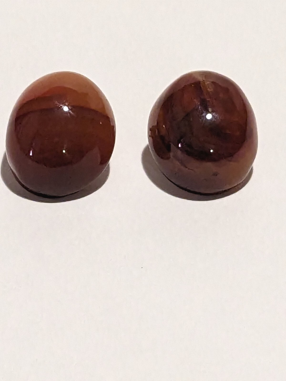 Beautiful Vintage Sunset Shade Glass Dome Clip On Earrings. MCM Style. 1″.