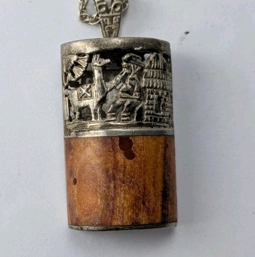 Vintage 925 Sterling Silver Peruvian Llama Orange Inlay Pendant Necklace…