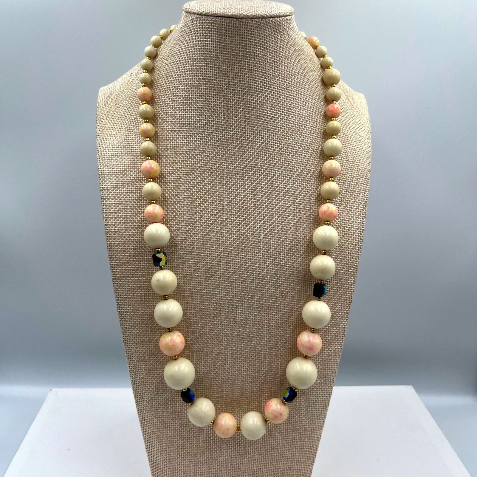 Vintage Pink Splatter Cream Beaded Necklace Aurora Borealis Crystal Accent 24″