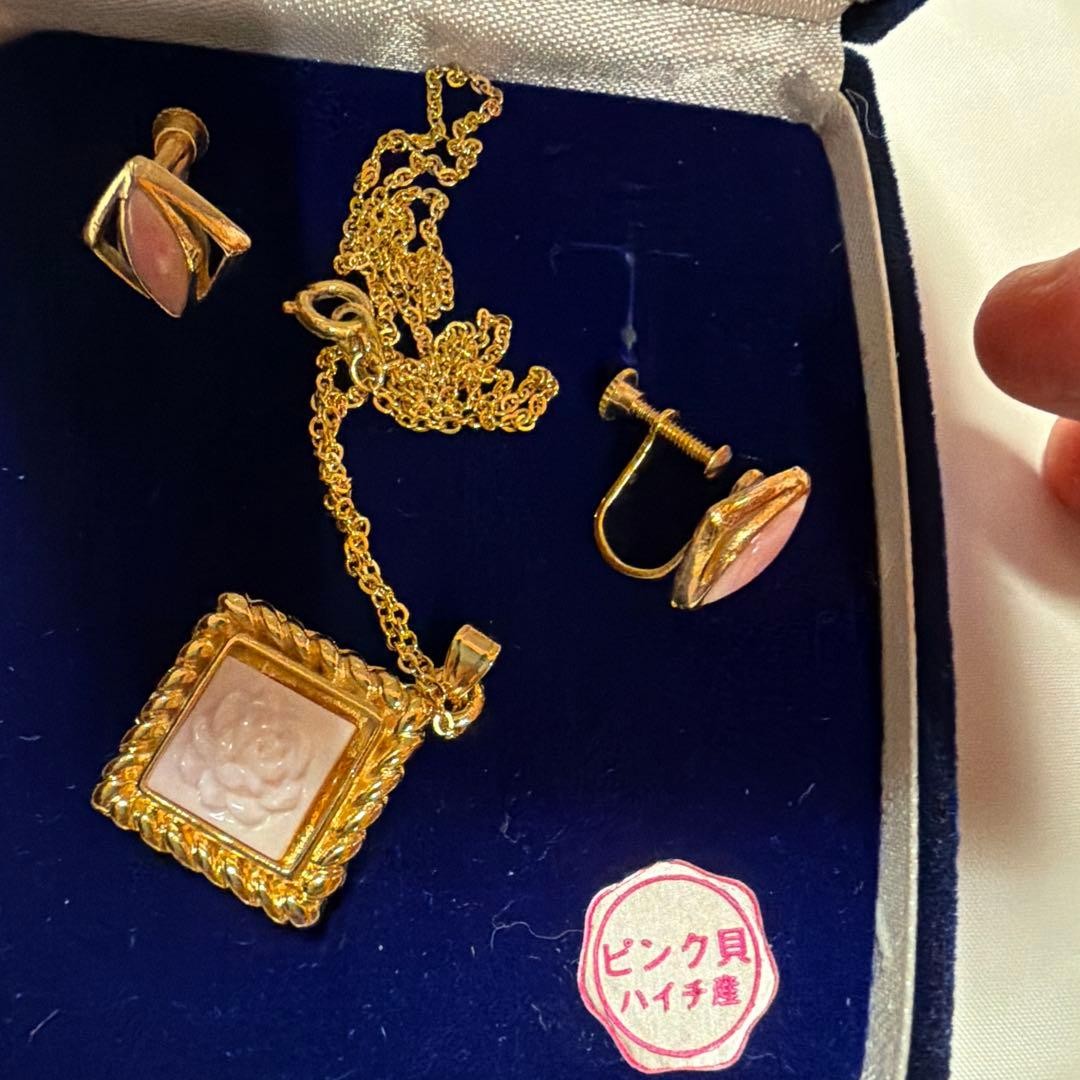 Excellent ・ With Box ROMAN Roman Vintage Necklace Earrings Set