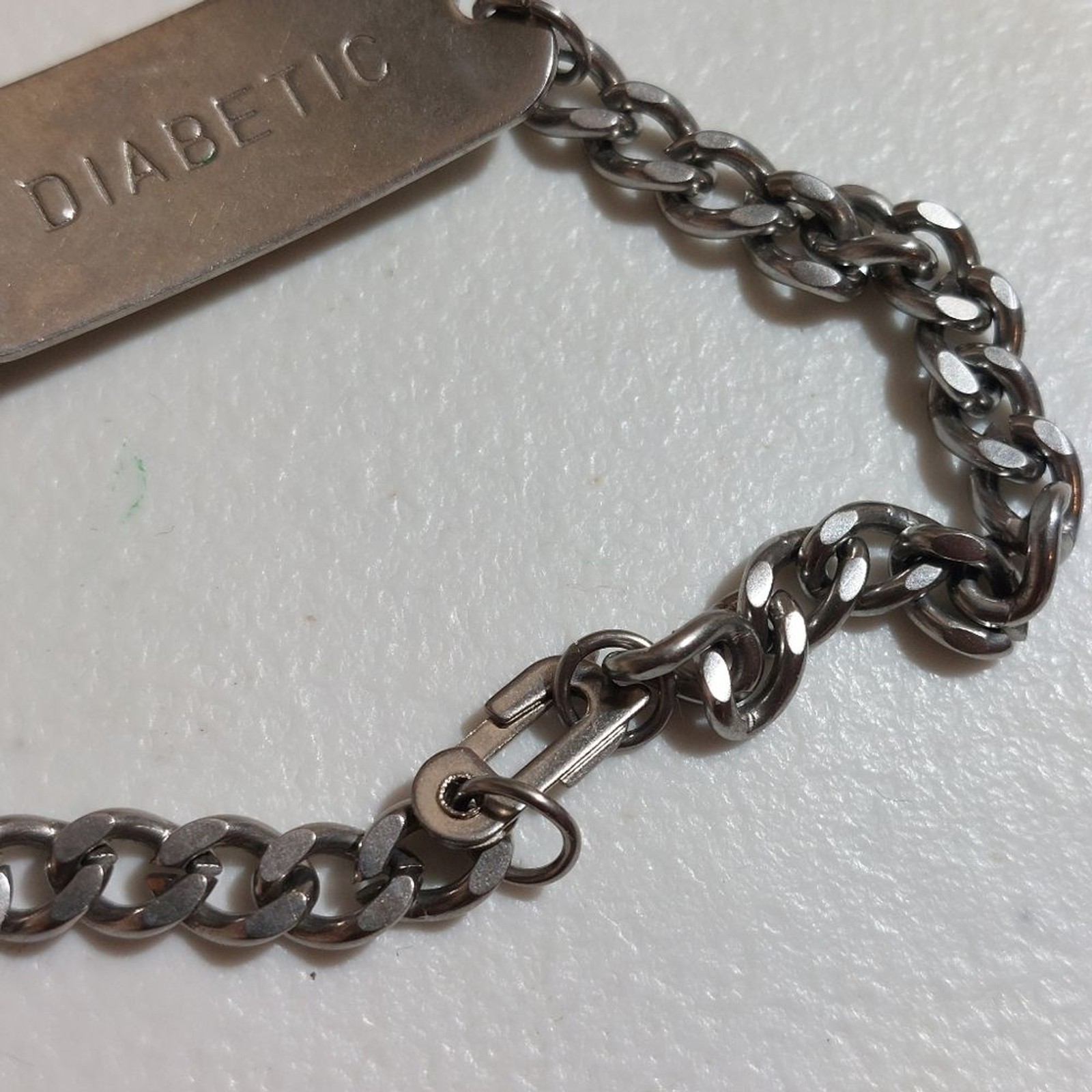 Vintage Diabetic Medical Alert Identity ID Chain Bracelet Silver Tone