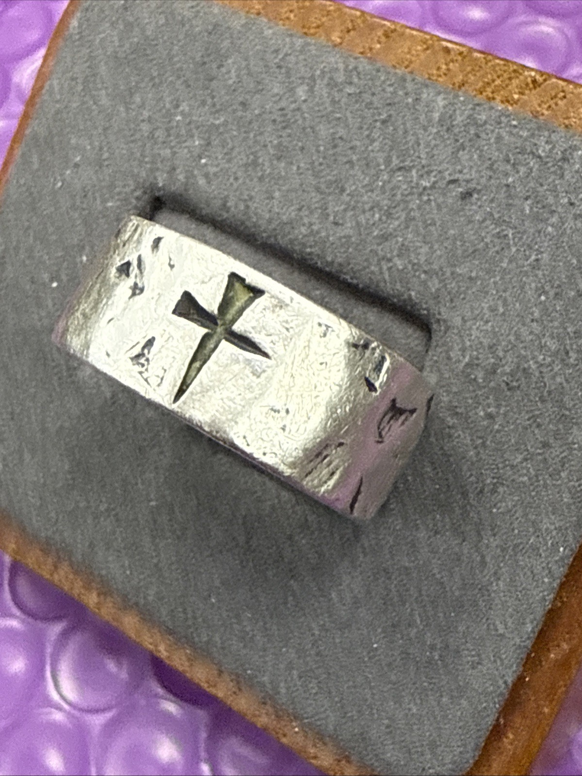 ❤️JAMES AVERY SIGNED STERLING SILVER RELIGIOUS CROSS WEDDING BAND RING Sz 9