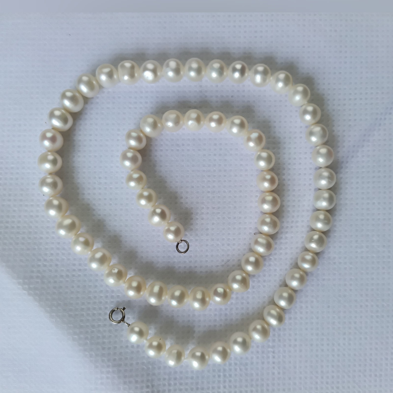 Vtg 17″ Classic Ivory Single Strand Fresh Water Round Pearl Necklace 6.35mm
