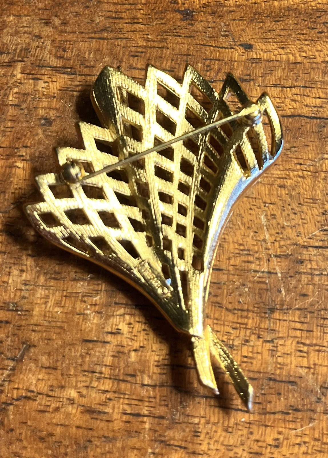 9 Vintage Signed Gold Toned Brooches (Coro, Kramer, Tifari)
