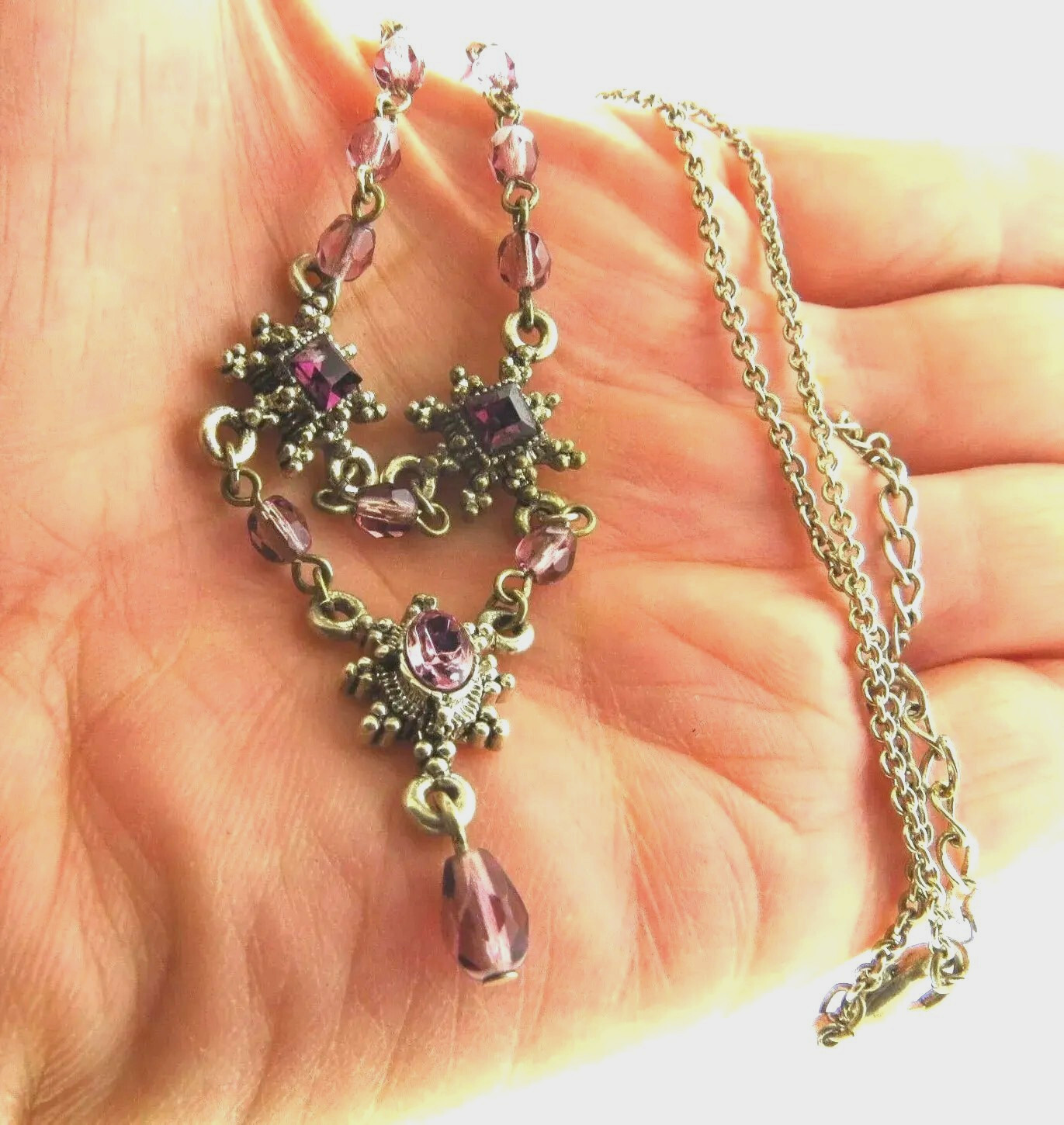 Purple Crystal Floral Necklace Victorian Style 1.5*16*19