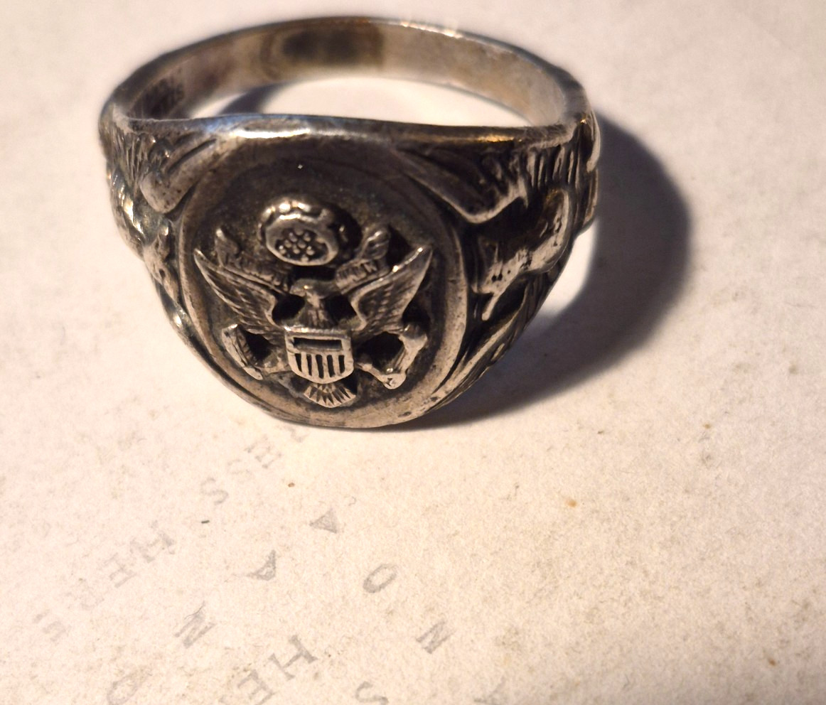 Vtg US Army Eagle Emblem Crest Sterling Silver 10.6gr WW2 Signet Ring Size 12