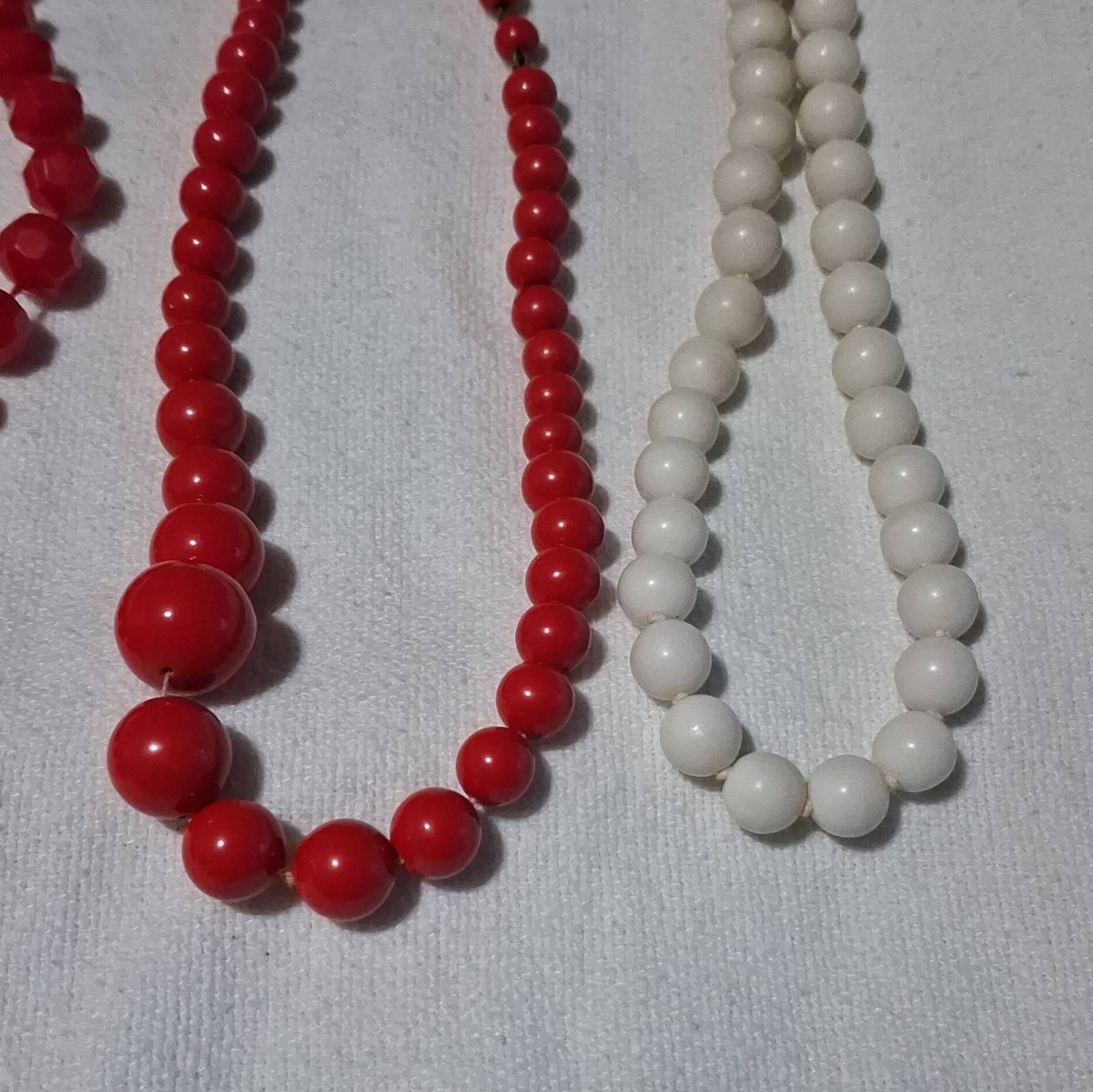 Mixed Lot Beaded Necklaces Red & White Fashion Jewelry Unisex Adults 3pc
