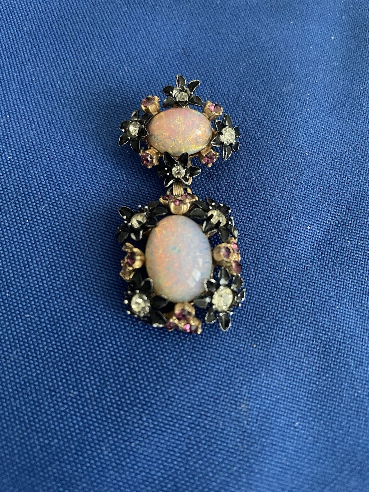 Vintage Dragon’s Breath Faux Fire Opal Glass Brooch Pin