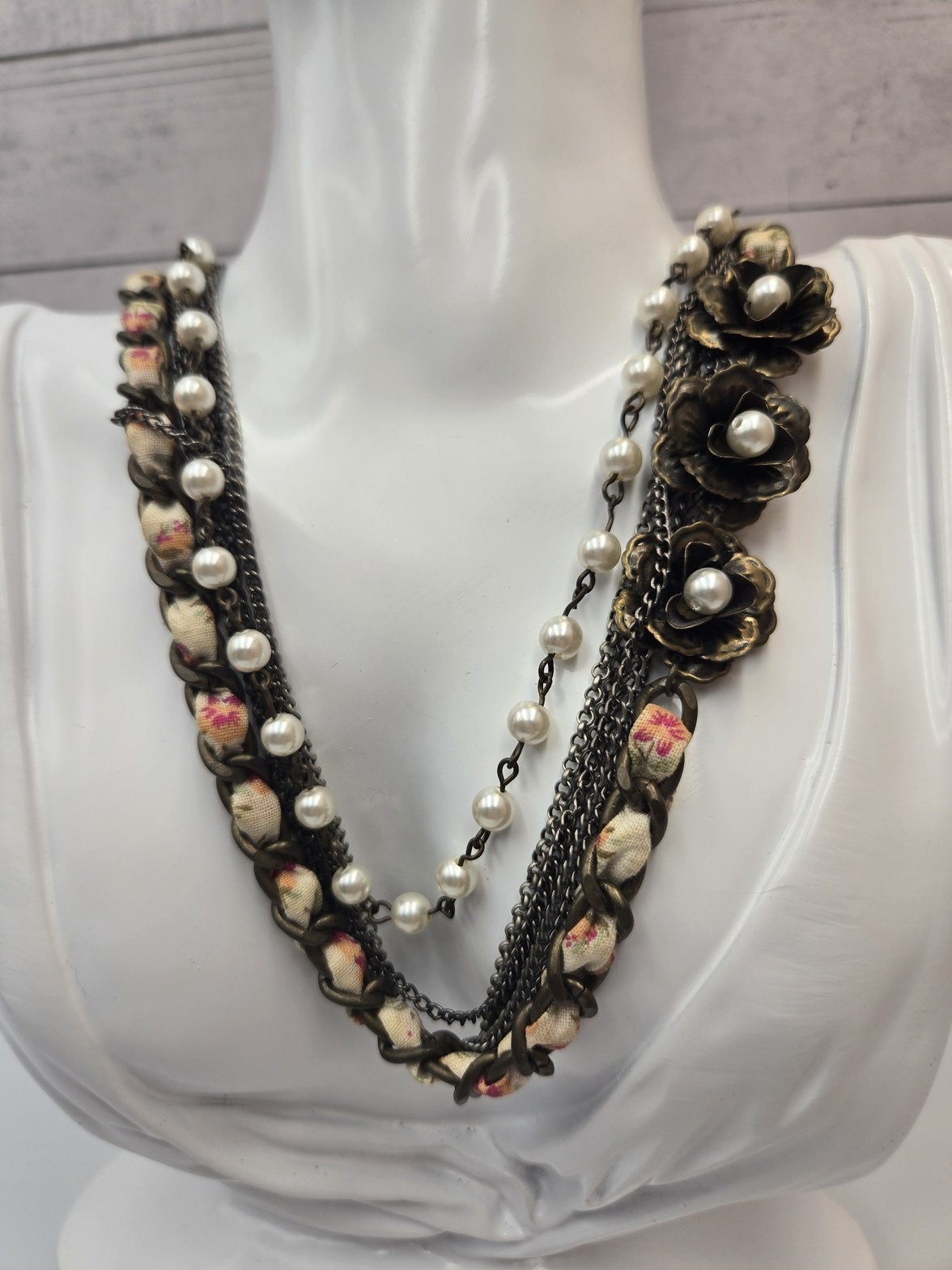 Multi-Strand vtg Bronze color Floral Fabric Pearl Chain Statement Necklace Boho