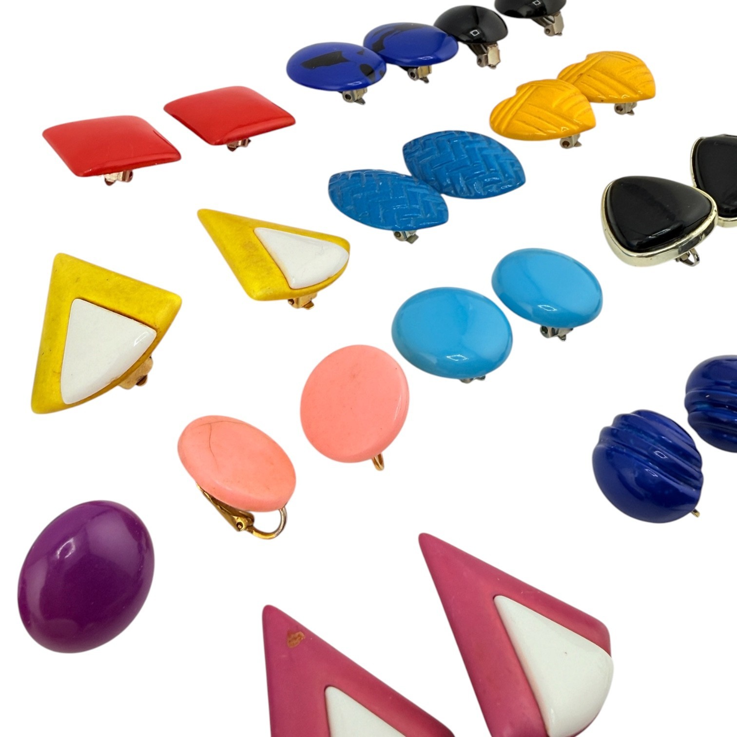 Vtg Earrings Lot of 44 Pairs Clip-on Screw-backs Lucite Acrylic Resin Mod Retro