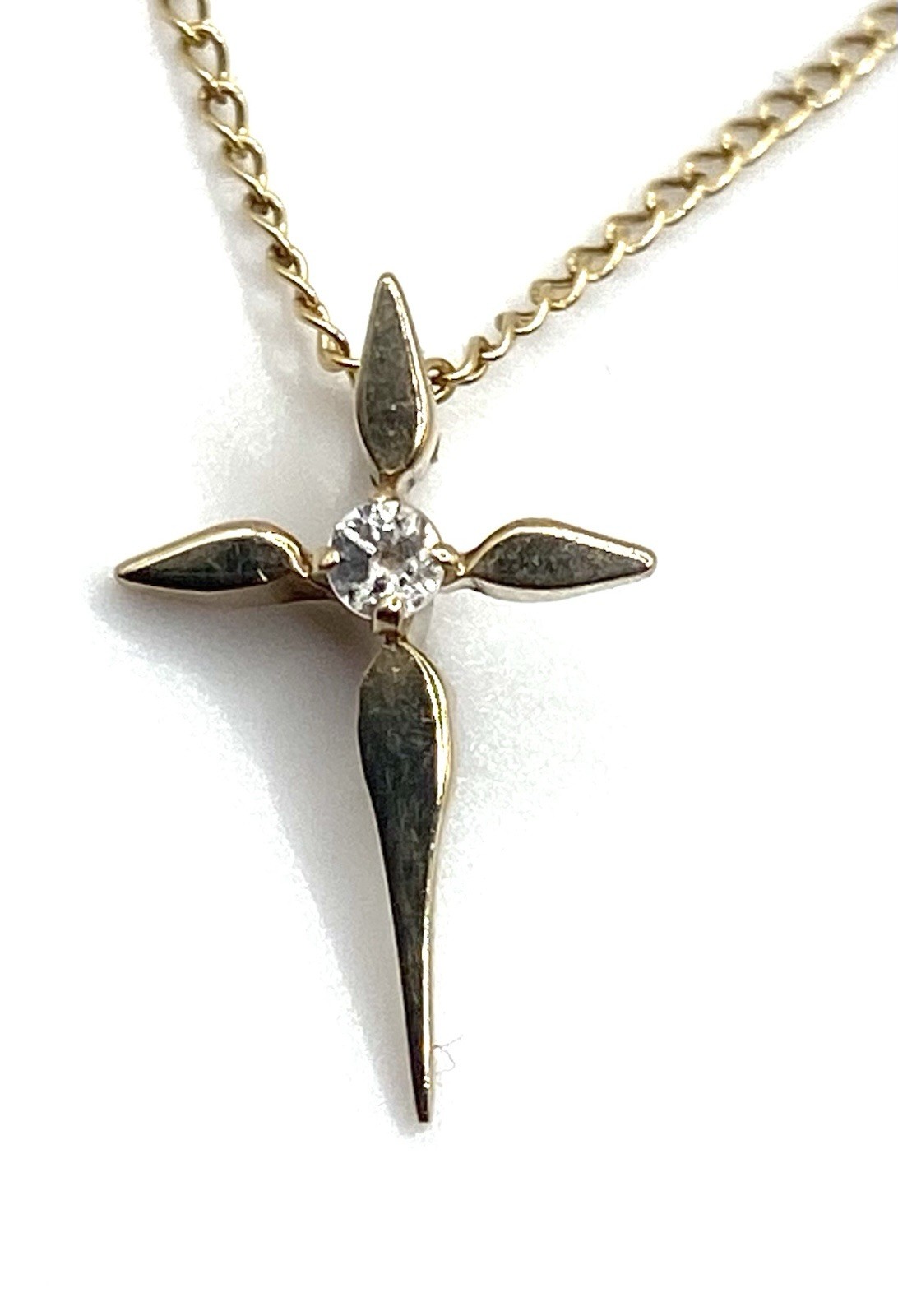Vintage 14K Gold Filled Cross CZ Pendant Charm with 18” Long Chain Necklace