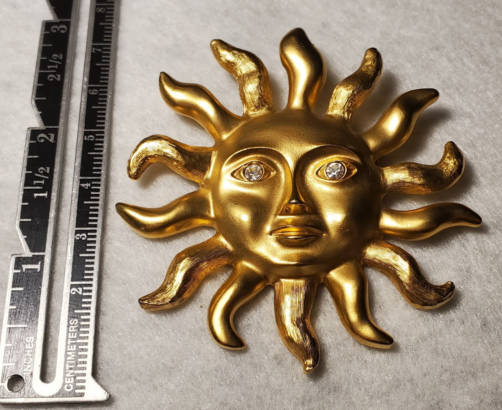 Yellow Gold & Crystal Rhinestone Aztec Sun God Brooch Avon Vintage 1974 Zodiac