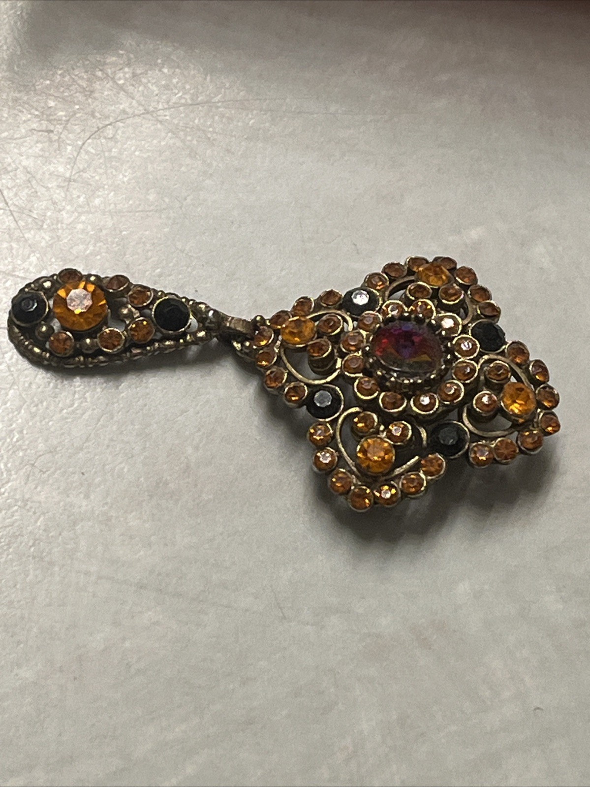 EDLEE VINTAGE RED ORANGE CRYSTAL RHINESTONE DOMED BROOCH 1940s 1950s