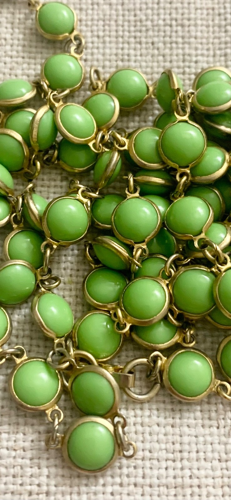 Vintage 1970s Apple Green Jade Glass Station Sautoir Rope Necklace Seamless 54”