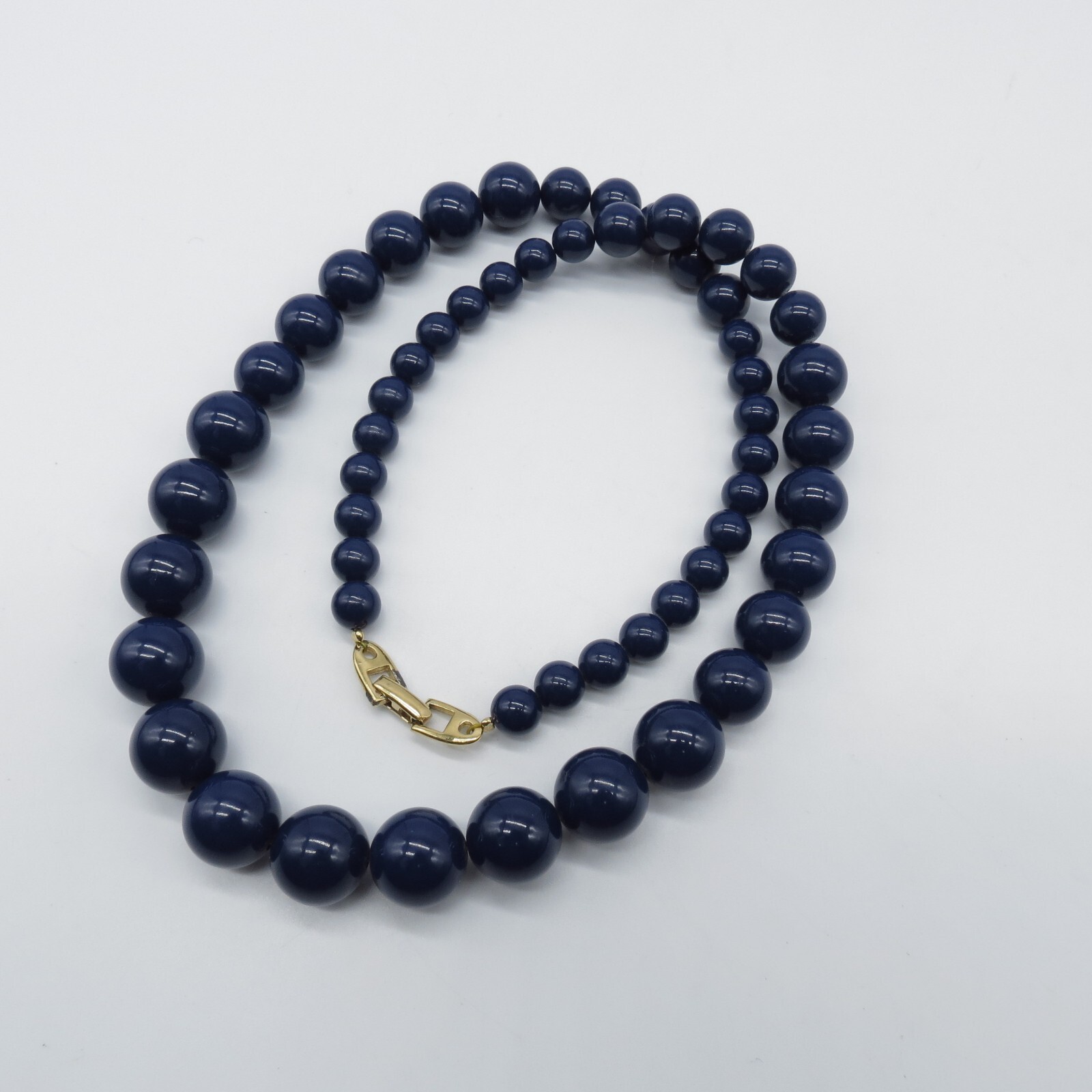 VTG Napier Graduated Beaded Necklace Dark Blue Boho Everyday Wear 24″