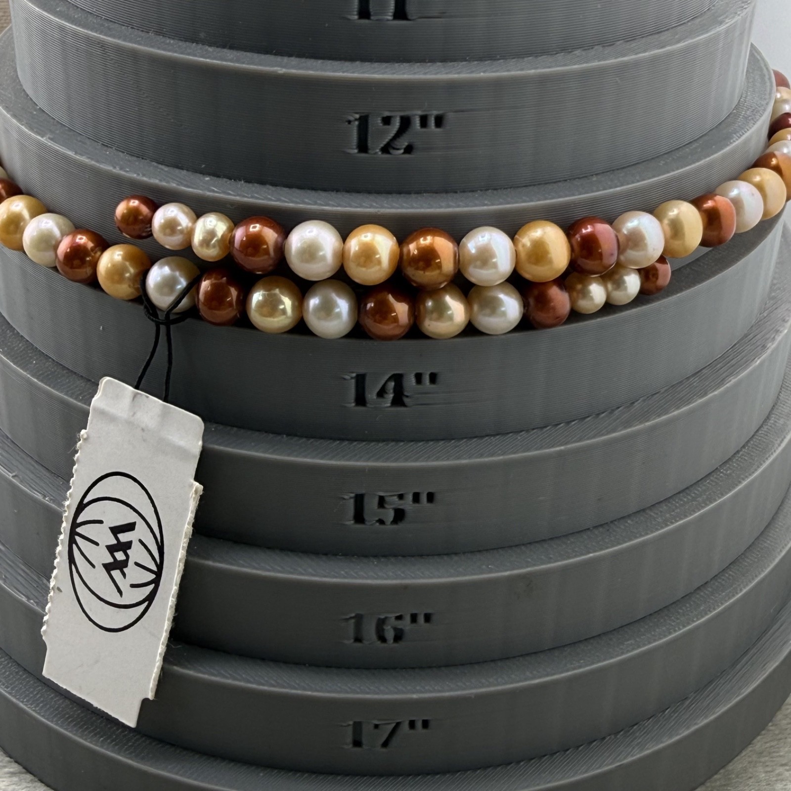 Vintage World Wide Imports VVV Necklace Pearl Wrap 14”