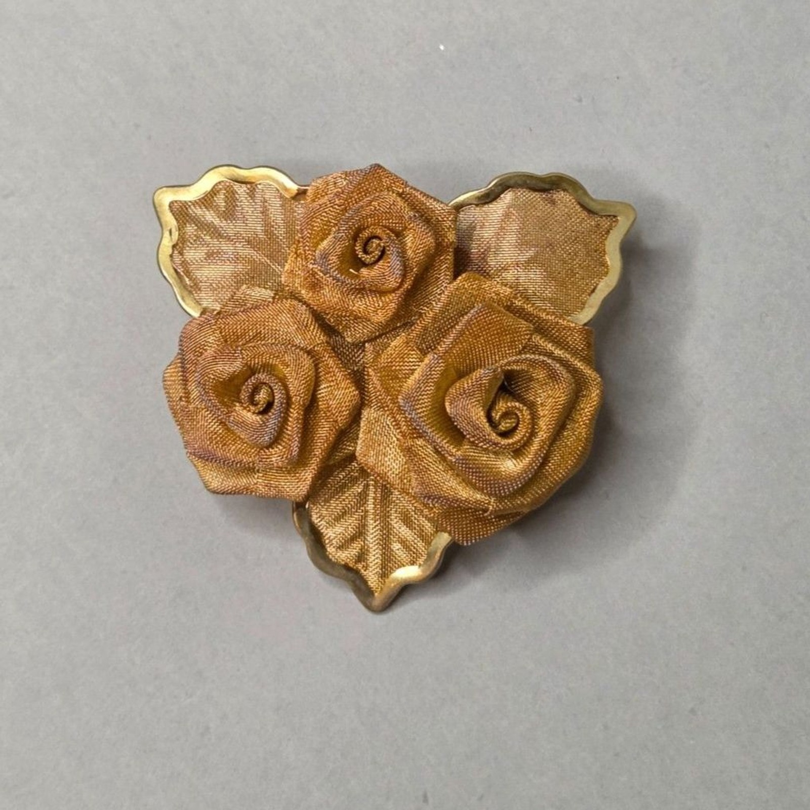 Vintage Mesh Tripe Rose Brooch