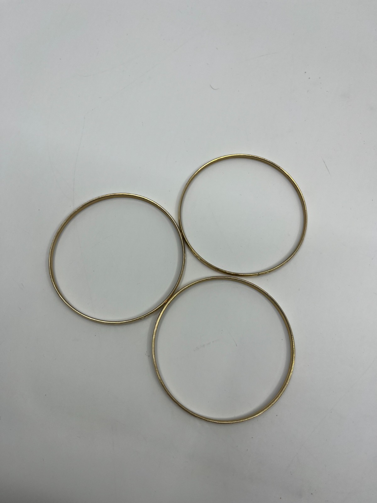 Vintage Gold Tone Bangle Bracelet Set 3 Etched Stackable Bangles Thin Slip On 8″
